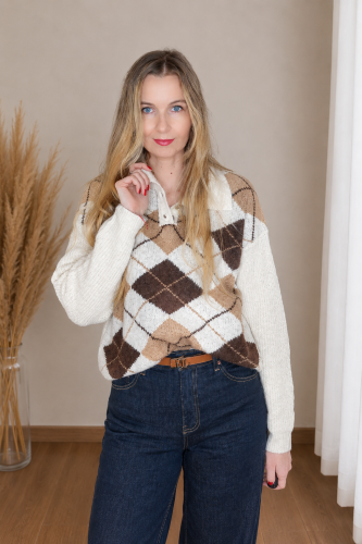 sweter-polo-z-kolnierzykiem-bezowo-brazowy