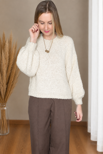 sweter-bukla-chmurka-smietanka.png