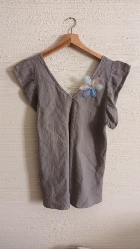 luzna-bluzka-len-dekolt-v-rekaw-motylek-fango (2)