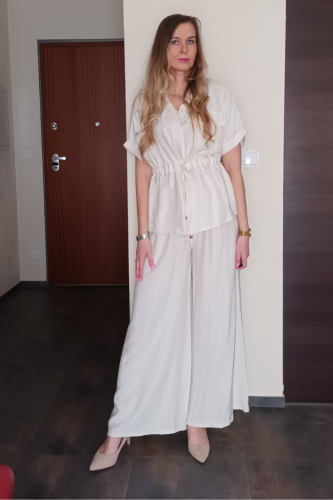 wiskozowy-komplet-jasny-bez-koszula-spodnie-dla-wysokiej-kobiety