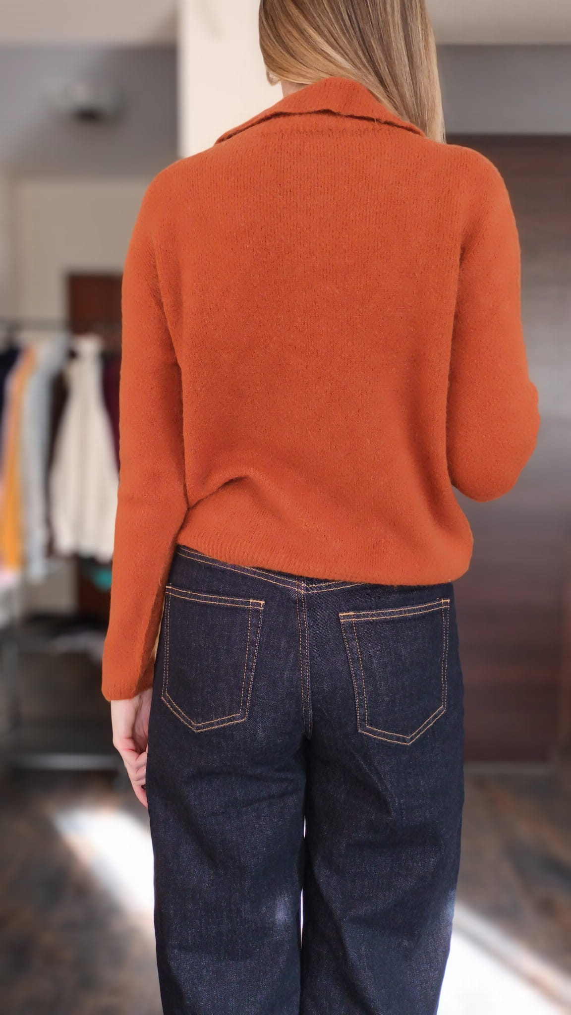 sweter pomarancz 2.jpg