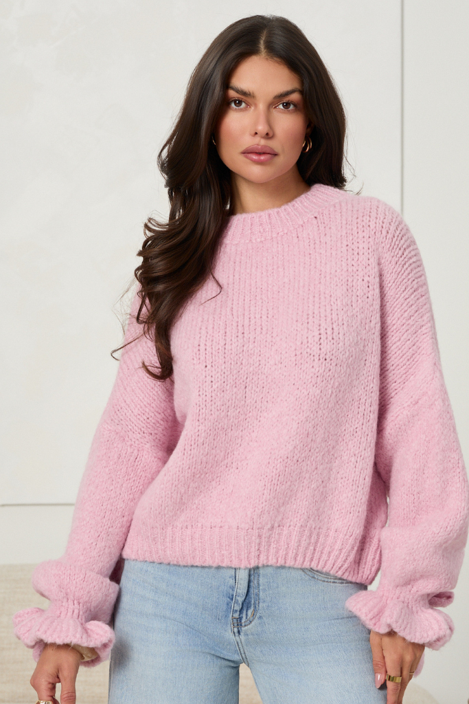 oversizeowy-sweter-z-kokardkami-falbankami-na-rekawach-rozowy