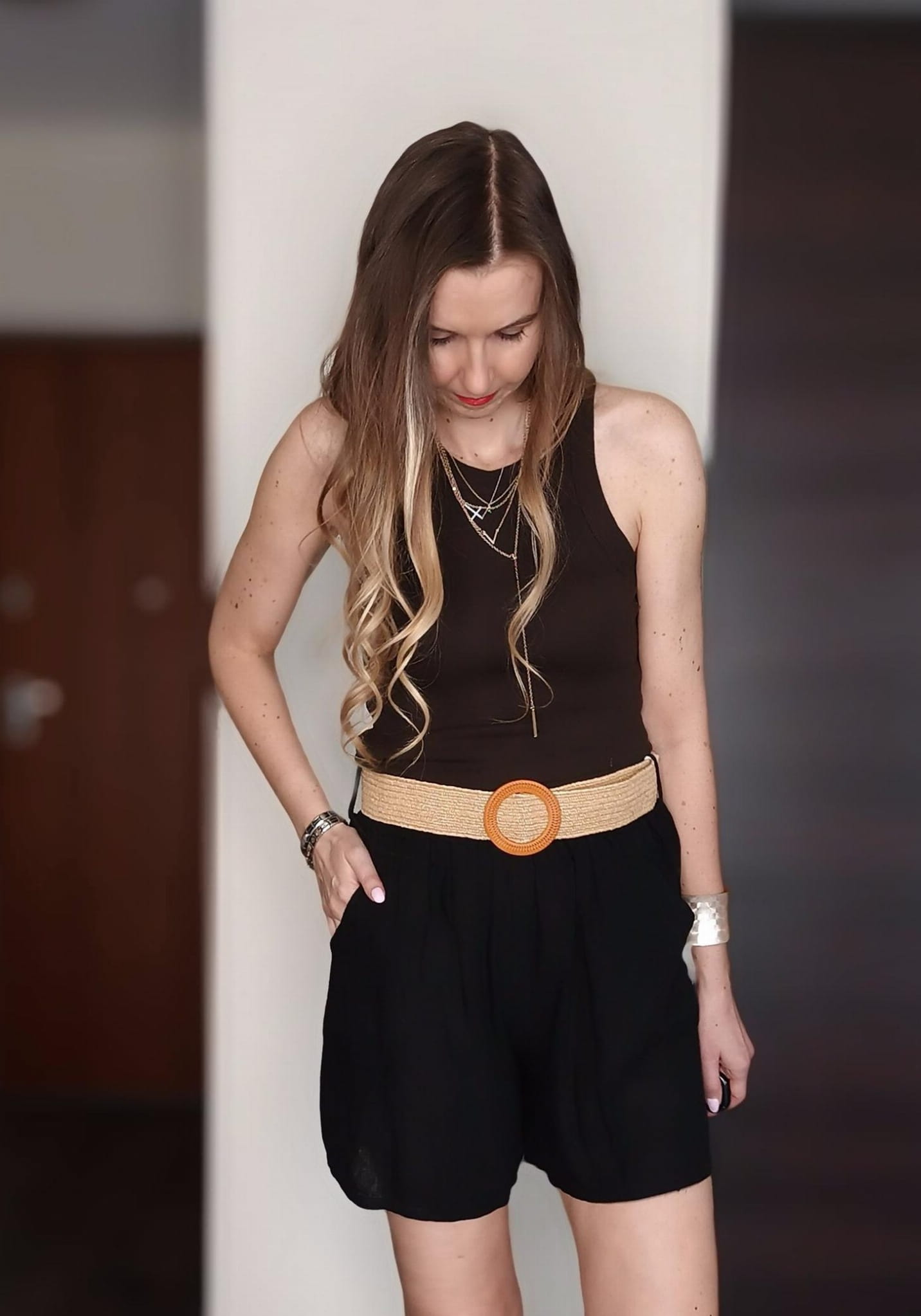 czarne-szorty-len-fango-pasek- (5)