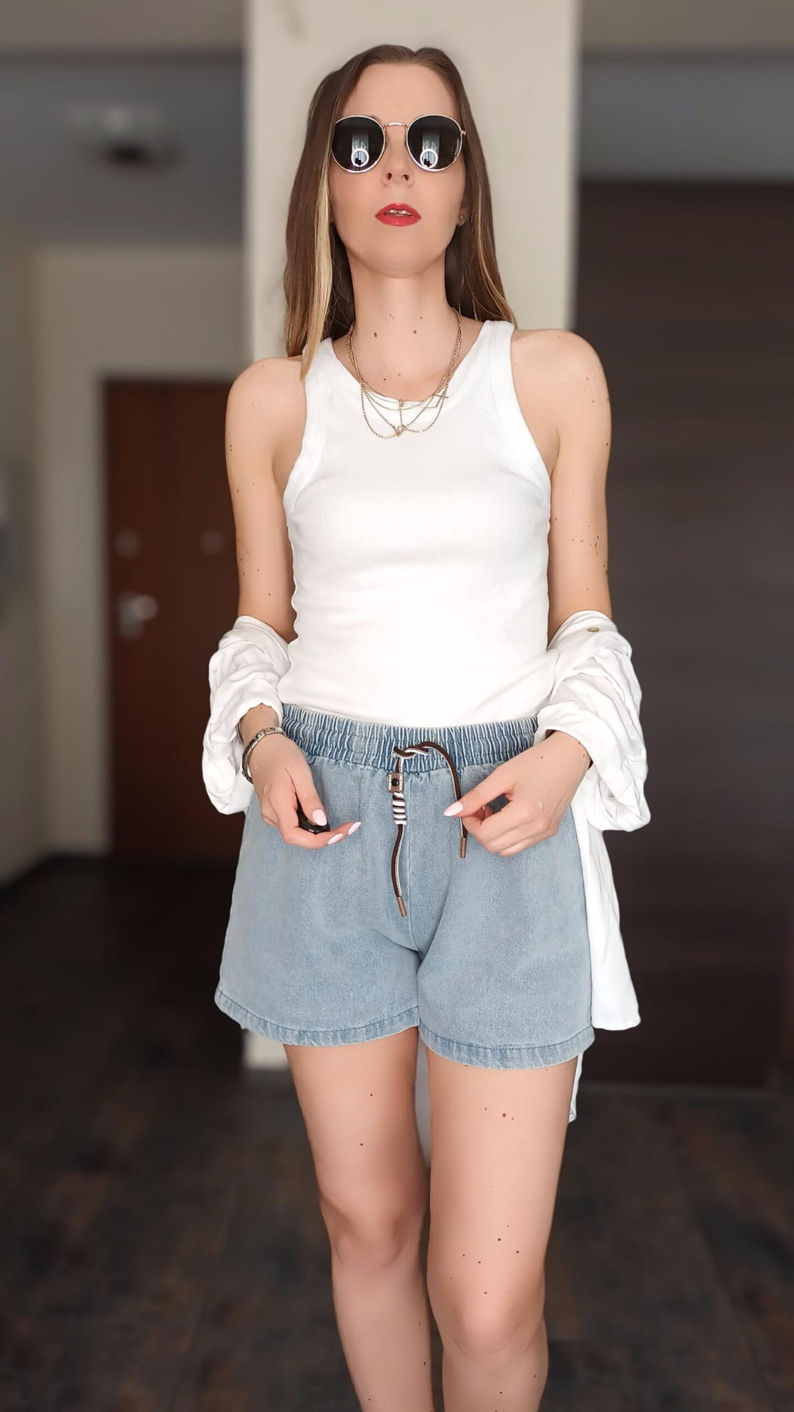 szorty-jeansowe-denim-jasny-gumka (5)