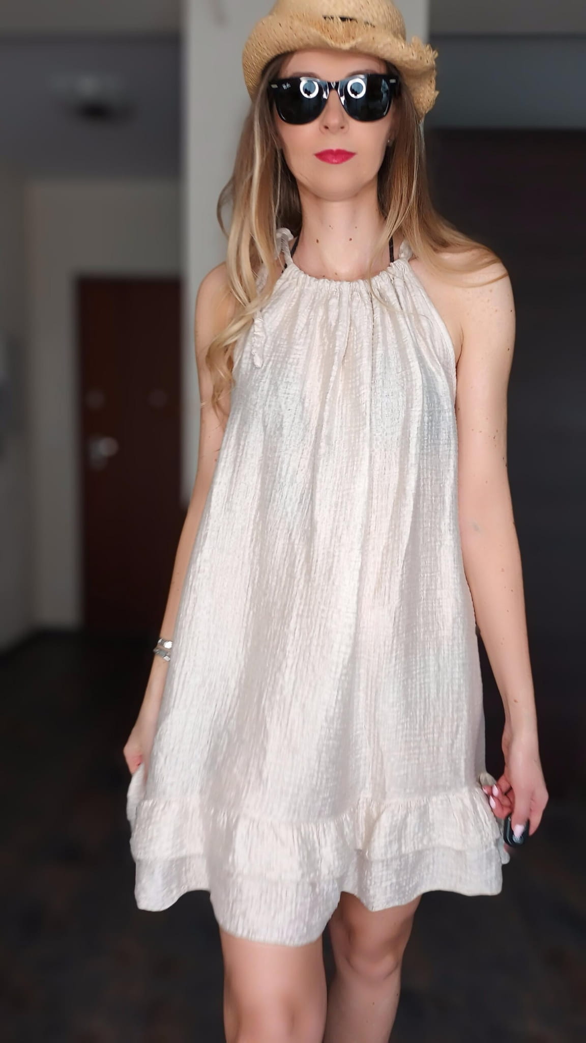 letnia-wiskozowa-luzna-sukienka-niebieska-bezowa-wiazana-na-szyje (6) (Copy)