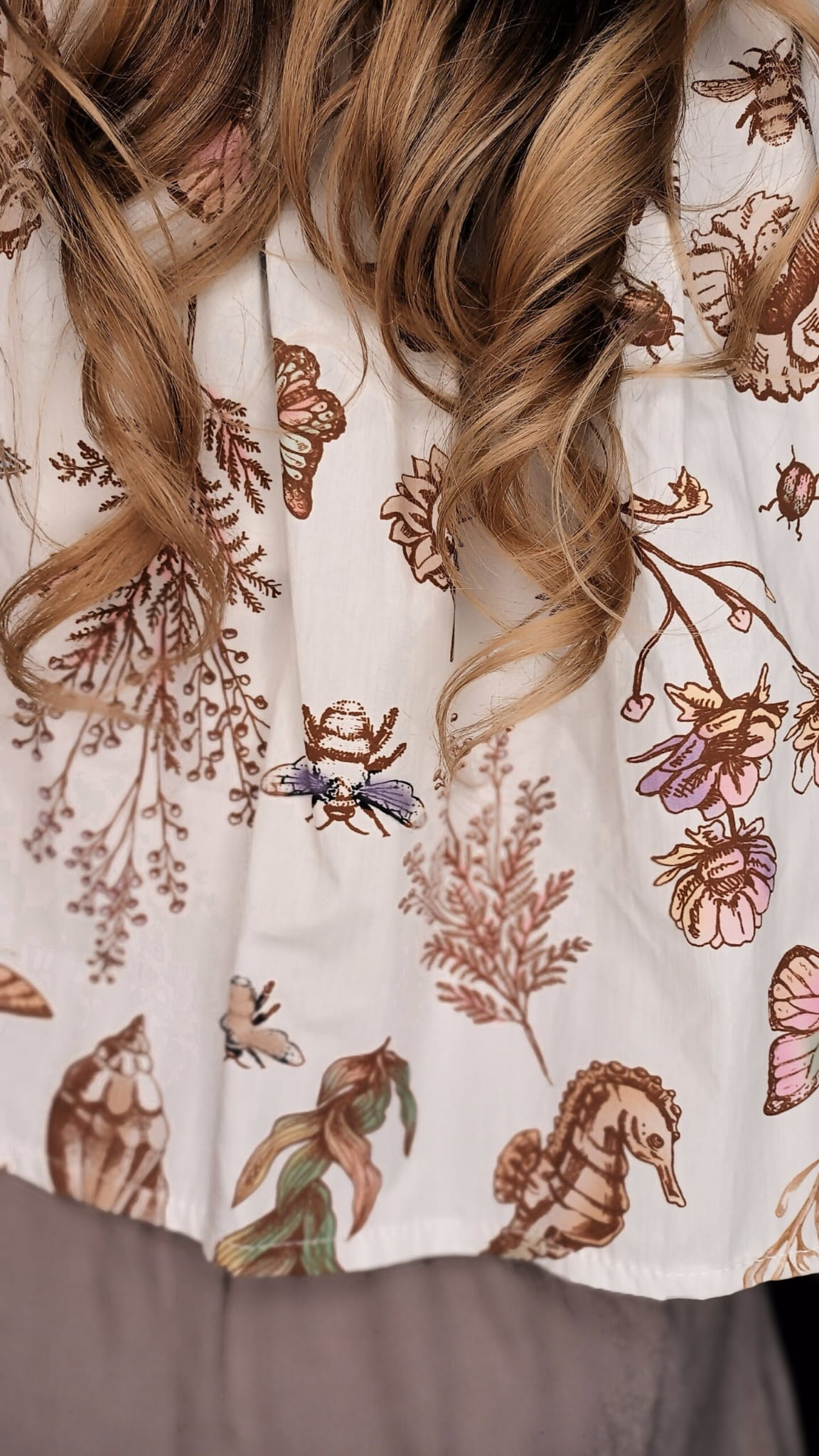 bluzka-hiszpanka-len-konik-morski-bezowo-brazowa (6)