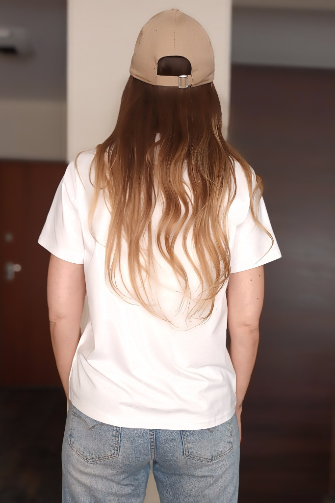 t-shirt-bialy-hotdoggo-jamnik-na-materacu-hot-dog-koszulka-z-psem-lato-2025 (6)