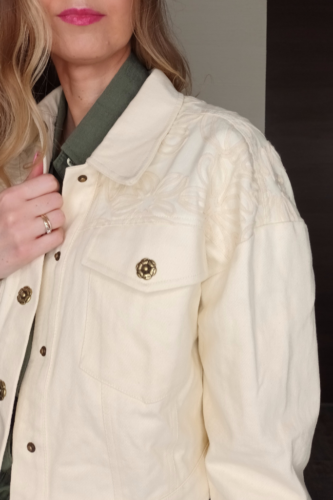 kurtka-kremowa-boho-fredzle (11)